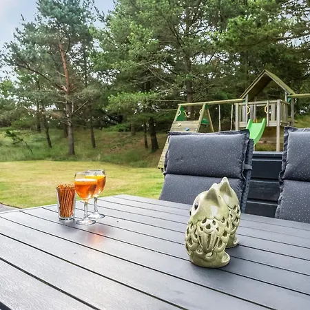 Tule - 1-2km From The Sea By Interhome Blavand