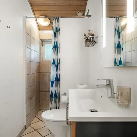 Tule - 1-2km From The Sea By Interhome